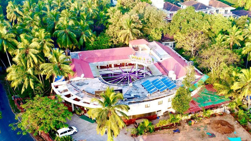 The Center Court Resort & Spa فاكا المظهر الخارجي الصورة
