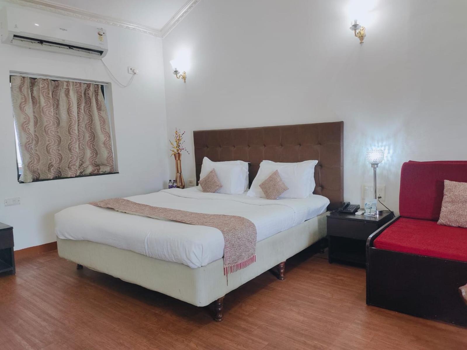The Center Court Resort & Spa فاكا المظهر الخارجي الصورة