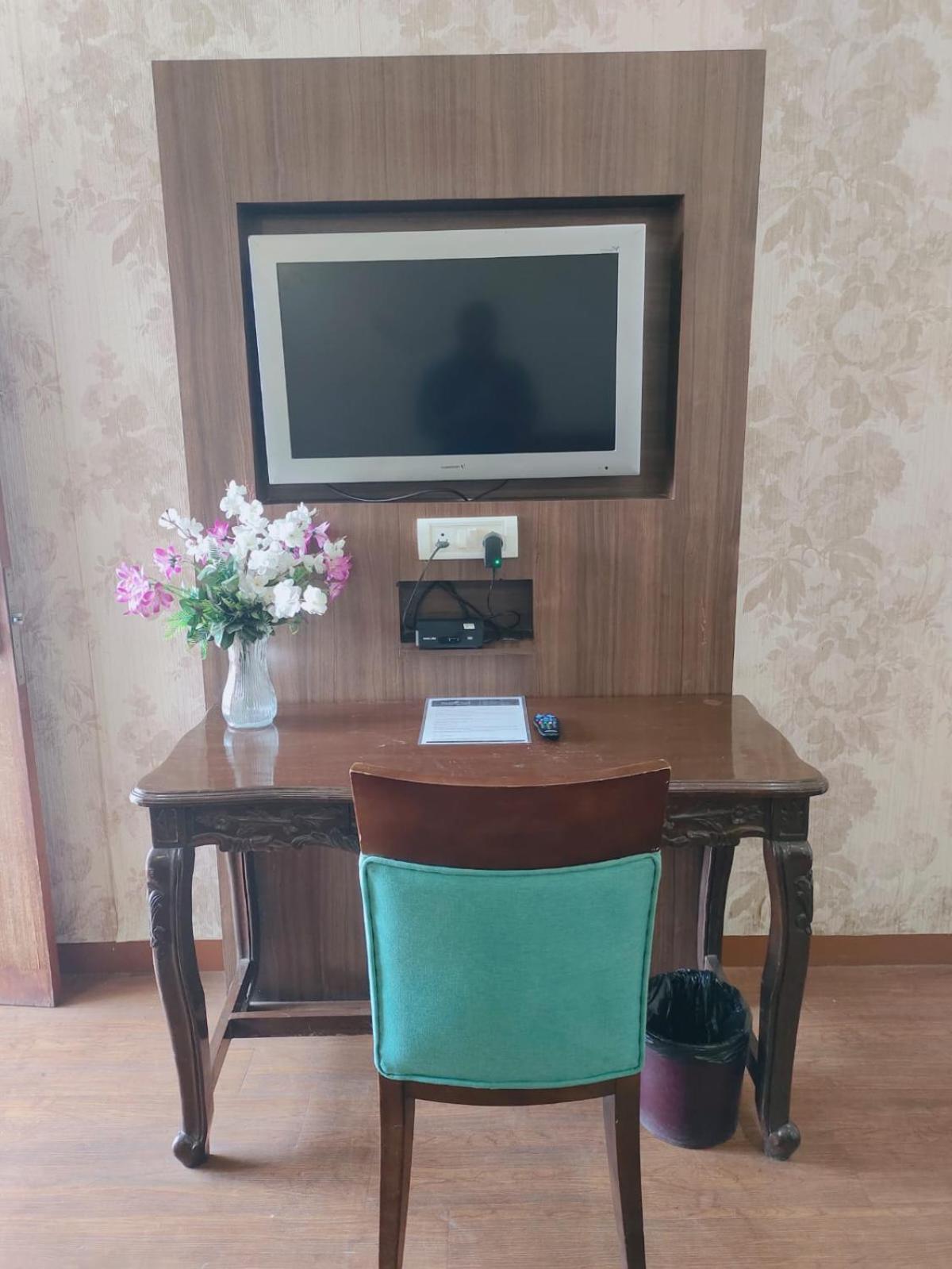 The Center Court Resort & Spa فاكا المظهر الخارجي الصورة