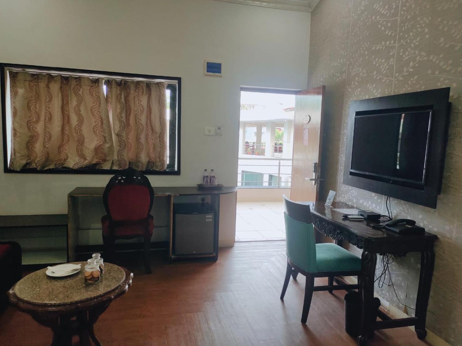 The Center Court Resort & Spa فاكا المظهر الخارجي الصورة